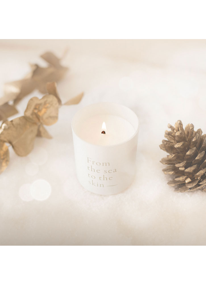Свеча с цветочно-пряным ароматом PHYTOMER XMF Perfumed Candle
